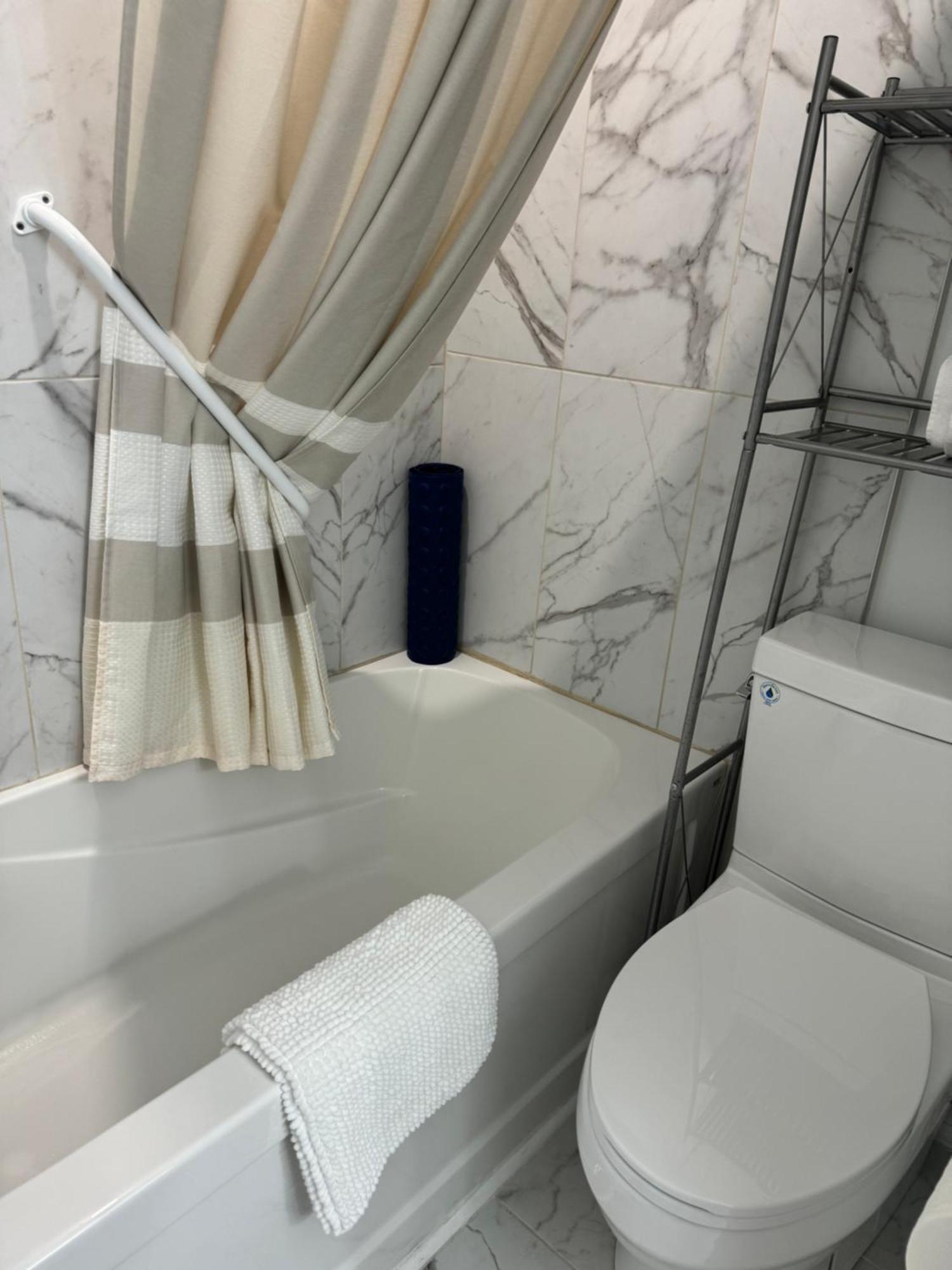 Sunflower Guest Suites Summerside Esterno foto
