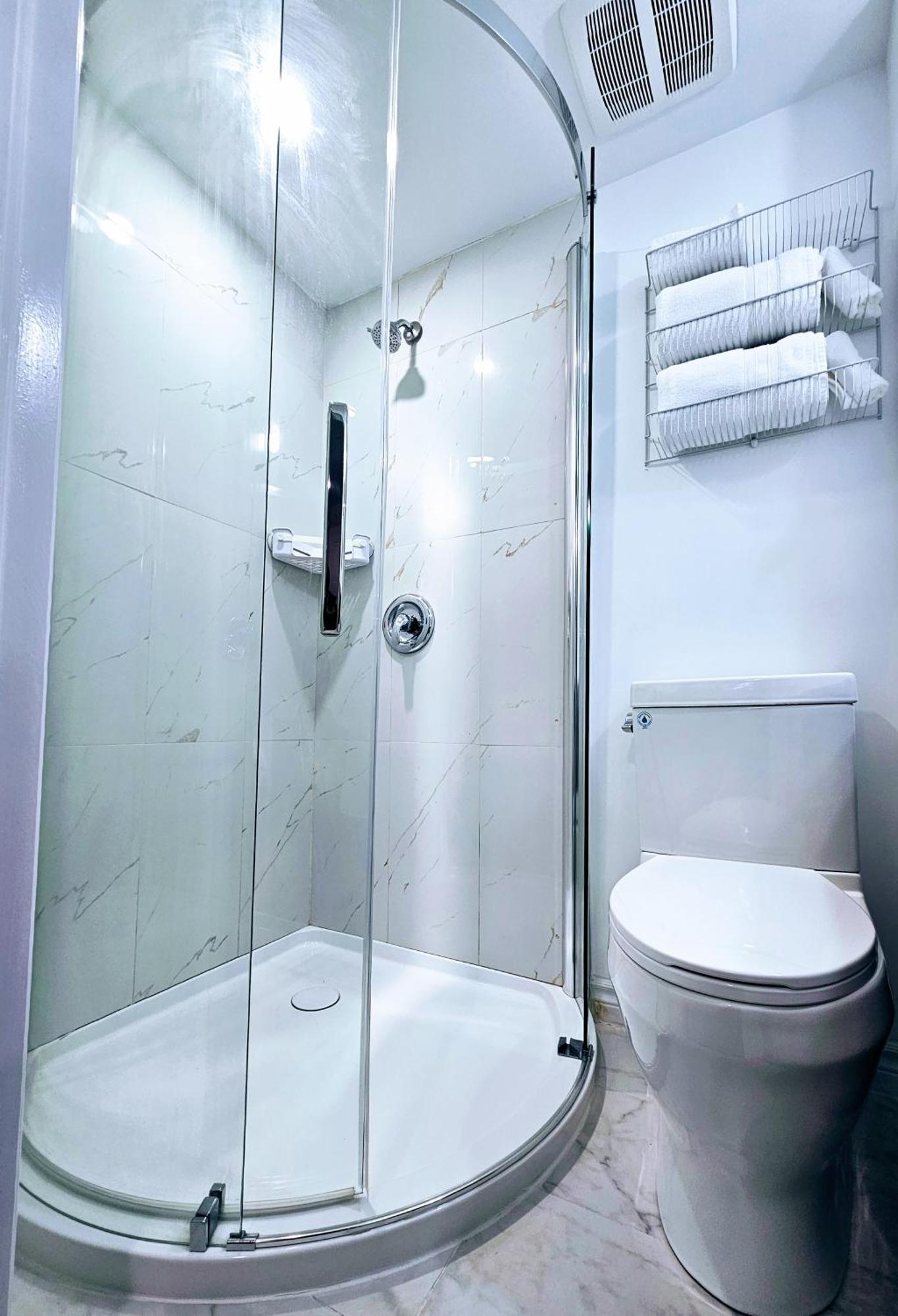 Sunflower Guest Suites Summerside Esterno foto