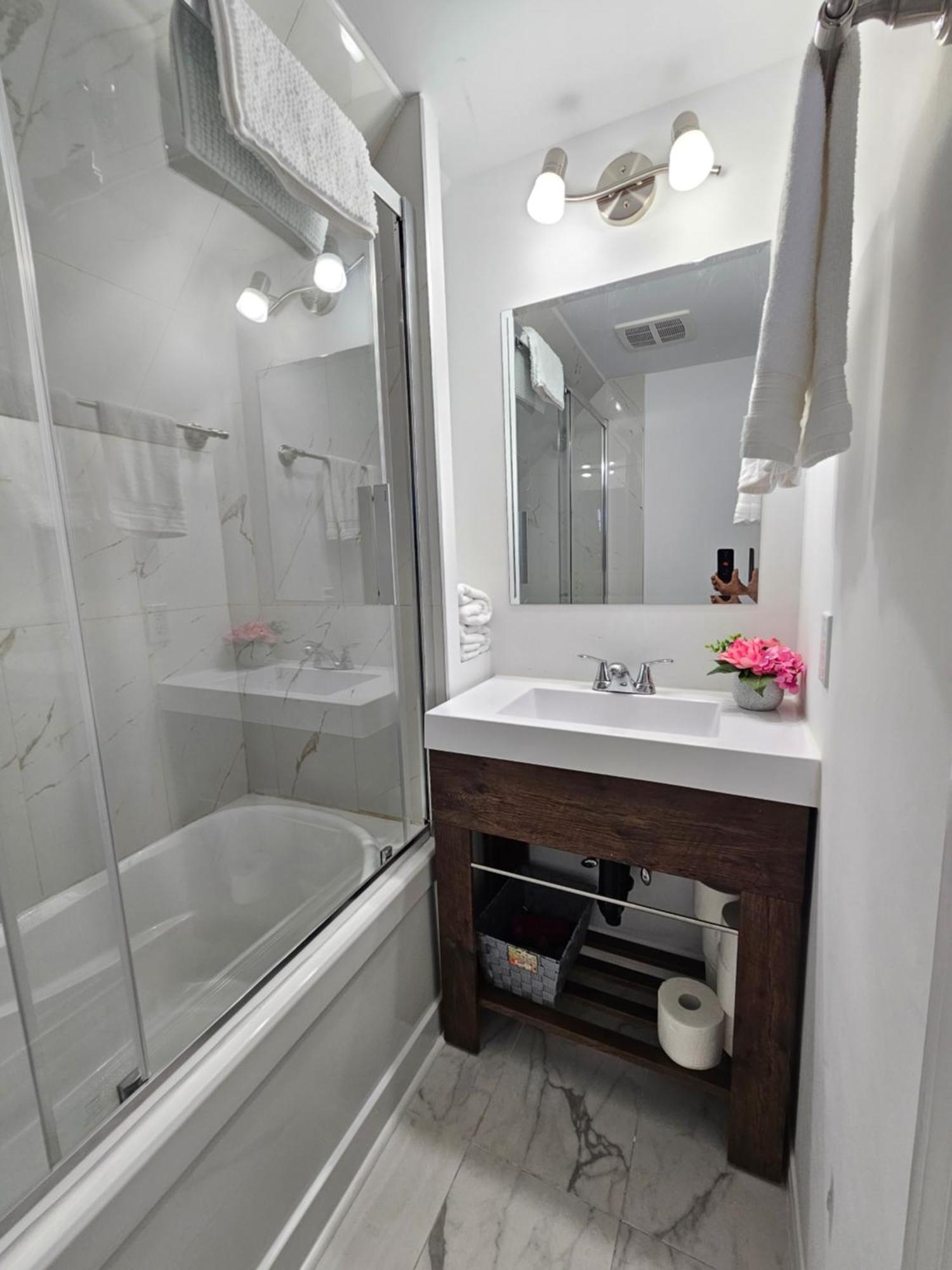 Sunflower Guest Suites Summerside Esterno foto